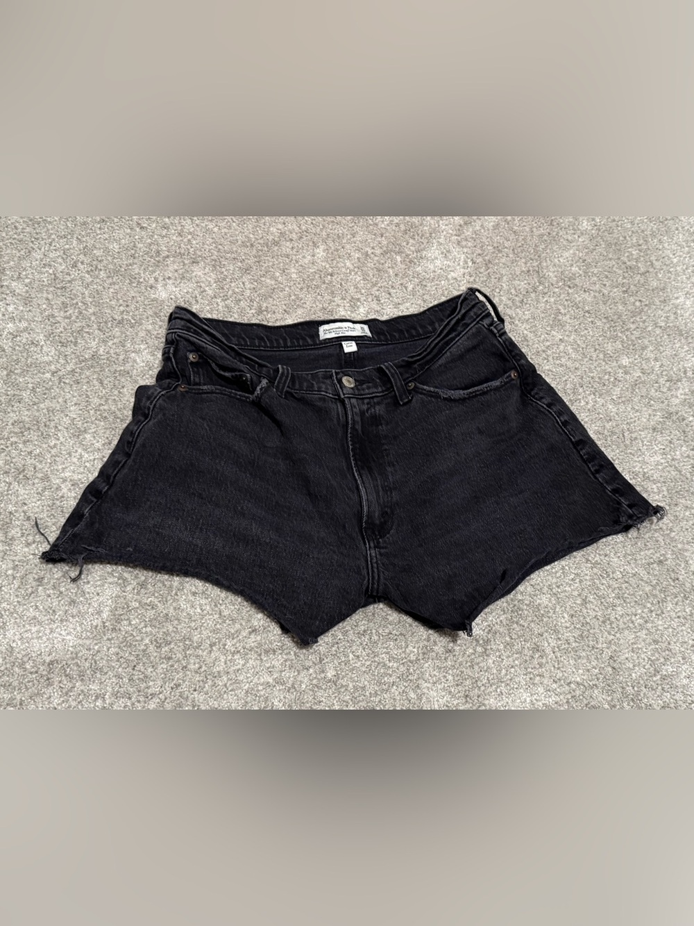 Abercrombie & Fitch Dark Gray High-Rise Denim Cutoff Shorts sz30/10 curve love
